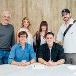 Miguel Bueno firma con Sony Music Latin y da un paso en su carrera con miras a la internacionalización.