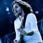 J. Rushwell estrena su disco ‘Bitácora’, un diario musical de pensamientos en tono rock