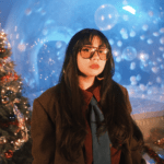 SAM VAZQUEZ ESTRENA “QUIERO SOÑAR CONTIGO”, UNA BALADA NAVIDEÑA QUE ABRAZA LOS CORAZONES SOLITARIOS.