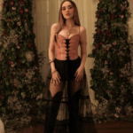 CAROLINA ROSS PRESENTA “TIEMPOS PEORES” UNA EMOTIVA DESPEDIDA  EN LA VOZ MÁS SENSIBLE DE LA MÚSICA MEXICANA ACTUAL.