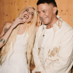 Alejandro Sanz y Elena Rose presentan el videoclip de “Rimowa”, una de las joyas ocultas de ¿Y ahora qué +?