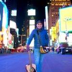 Sebastián Hoyos realiza exitosa gira de medios en Estados Unidos promocionando su sencillo “Arroz con Huevo”.