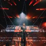 YATRA CONQUISTÓ UNA VEZ MÁS AL PÚBLICO CHILENO Y CAUSÓ LOCURA EN SU REGRESO AL MOVISTAR ARENA CON SU “ENTRE TANTA GENTE TOUR”