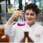 Henkel abre el plazo de postulación para la próxima edición del Premio Martha Schwarzkopf para Mujeres en la Ciencia.