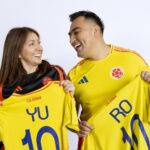 “Aventuras Yu y Ro”: los colombianos que están convirtiendo el Mundial 2026 en una guía de viajes para millones de latinos.
