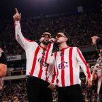 LOS PARRAS Y LUIS ÁNGEL “EL FLACO” HICIERON VIBRAR EL ESTADIO JALISCO EN EL PARTIDO DE CHIVAS VS. CRUZ AZUL