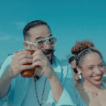 Juanhelo Caldelas conquista al público con «Buscándola» y supera las 120 mil reproducciones en YouTube