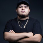 EL DE LAS R’S Y “EL OBAMA” CARLOS ANDERSON UNEN FUERZAS EN ENFOCADO’S, SU NUEVO ÁLBUM COLABORATIVO